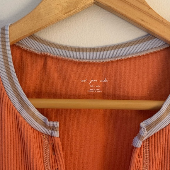 Urban Outfitters Out From Under Go For Gold Seamless Ribbed Cap Sleeve Crop Top - Picture 9 of 9